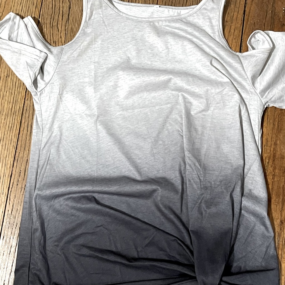 Cold shoulder top